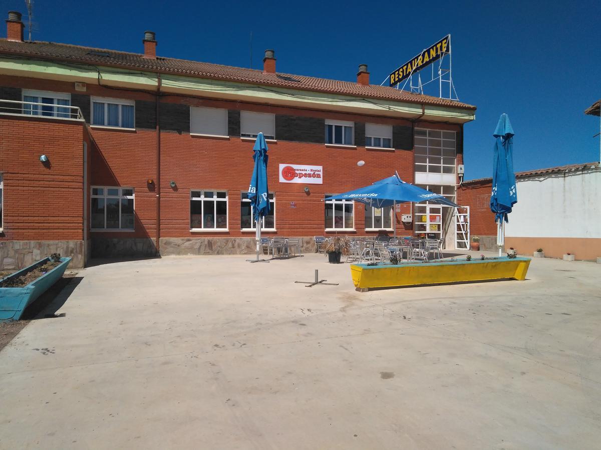 Hostal El Tropezon Matallana de Valmadrigal Extérieur photo