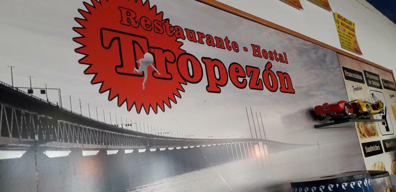Hostal El Tropezon Matallana de Valmadrigal Extérieur photo