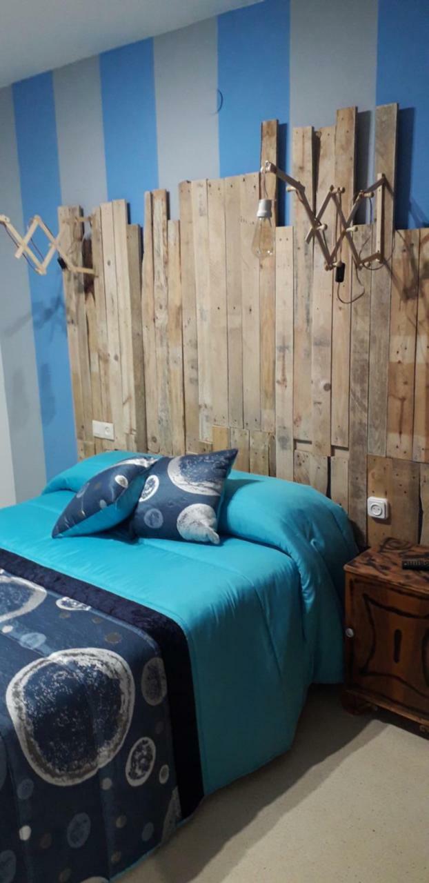 Hostal El Tropezon Matallana de Valmadrigal Extérieur photo