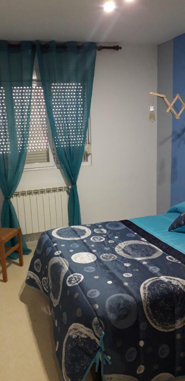 Hostal El Tropezon Matallana de Valmadrigal Extérieur photo